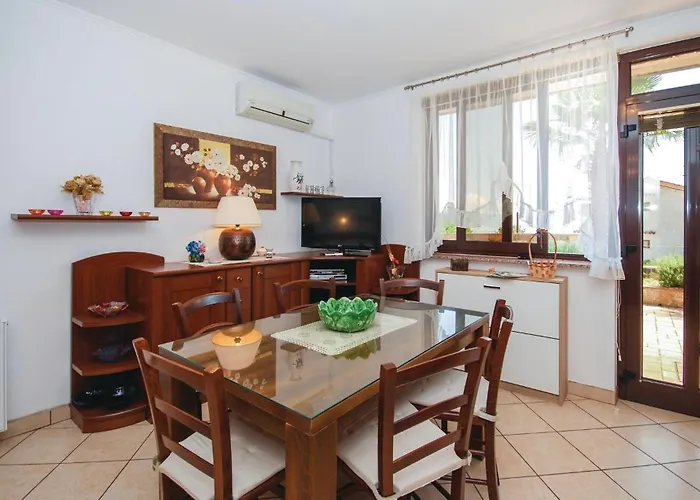 Beautiful In With Wifi Apartman